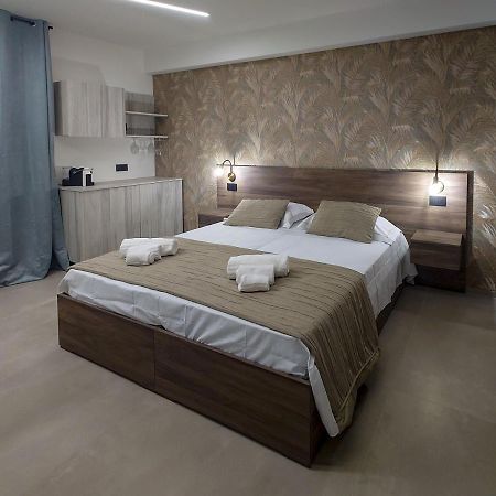 Don Turi - Charming Room Giardini Naxos Ngoại thất bức ảnh