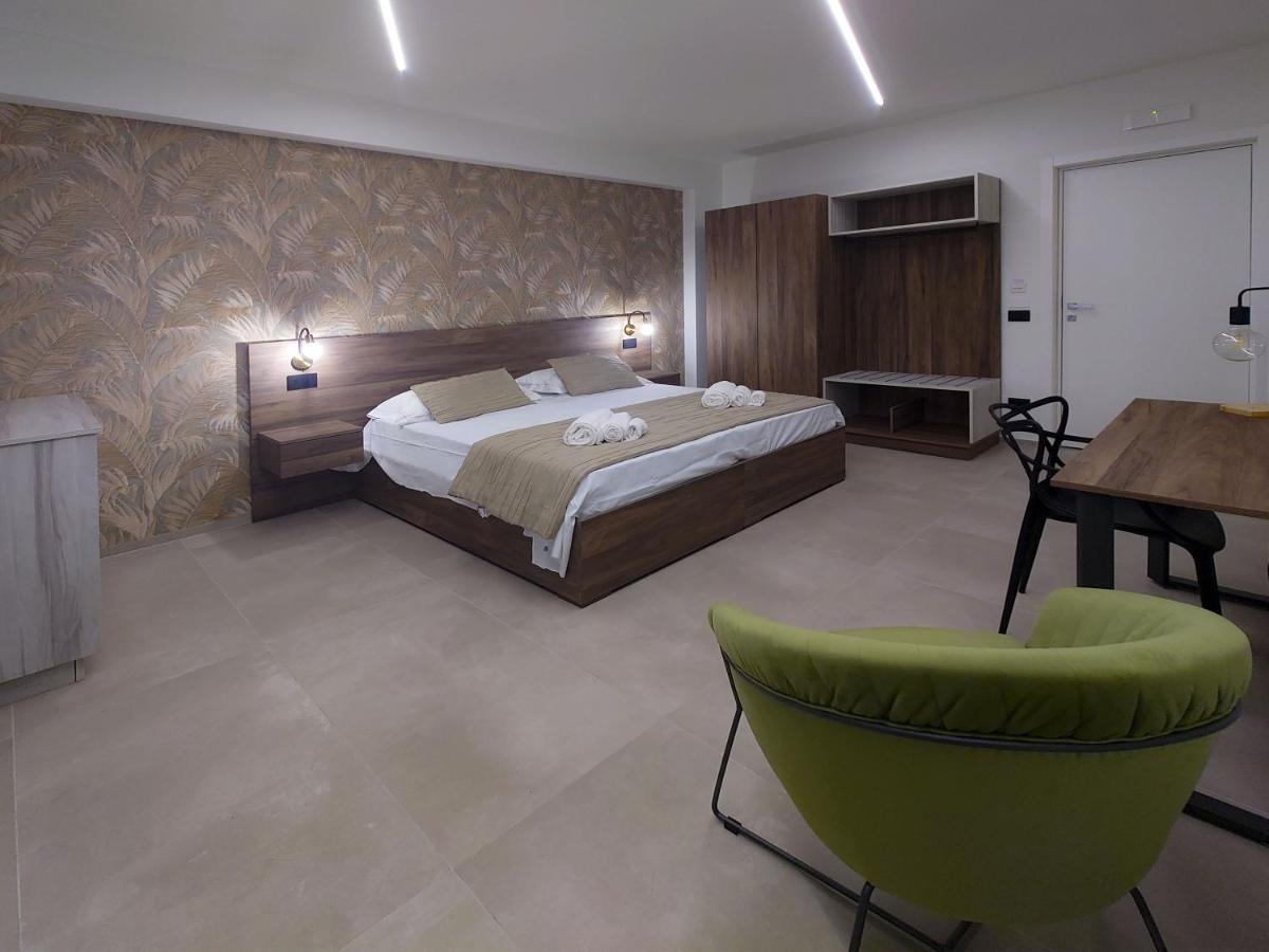 Don Turi - Charming Room Giardini Naxos Ngoại thất bức ảnh