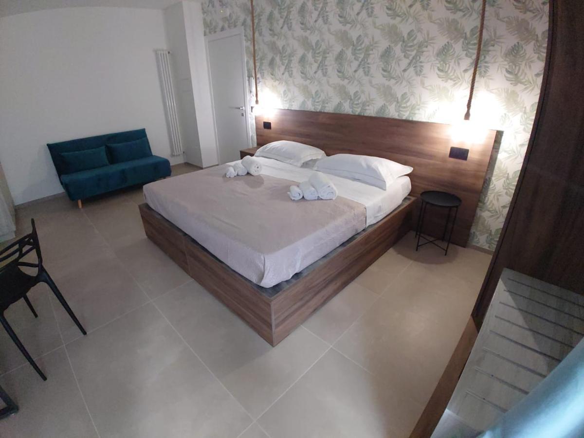 Don Turi - Charming Room Giardini Naxos Ngoại thất bức ảnh